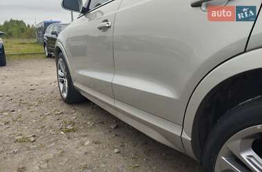 Внедорожник / Кроссовер Audi Q3 2016 в 