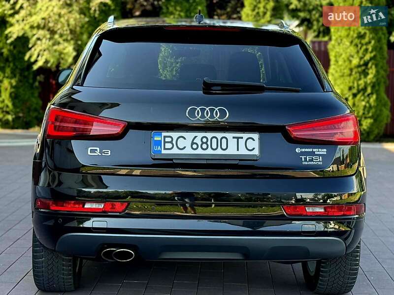 Внедорожник / Кроссовер Audi Q3 2016 в Львове