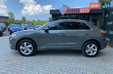 Внедорожник / Кроссовер Audi Q3 2019 в 