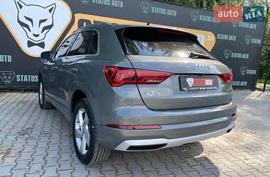 Внедорожник / Кроссовер Audi Q3 2019 в 