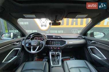 Внедорожник / Кроссовер Audi Q3 2019 в 