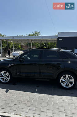 Внедорожник / Кроссовер Audi Q3 2016 в 