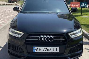 Внедорожник / Кроссовер Audi Q3 2017 в 