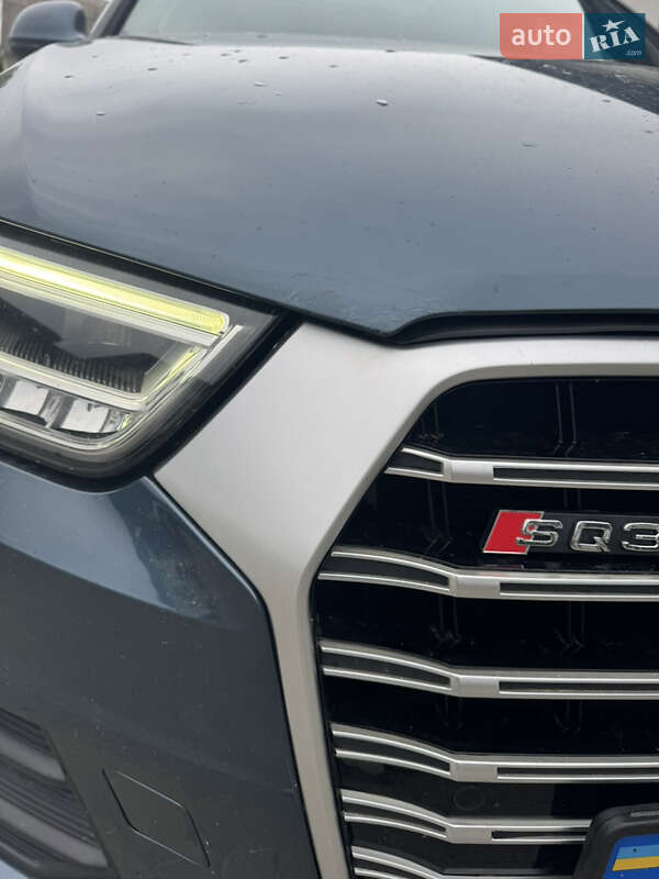 Внедорожник / Кроссовер Audi Q3 2015 в Луцке