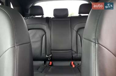 Внедорожник / Кроссовер Audi Q3 2015 в 