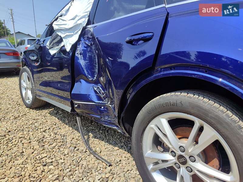 Внедорожник / Кроссовер Audi Q3 2022 в Стрые