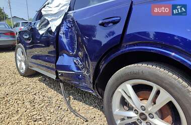 Внедорожник / Кроссовер Audi Q3 2022 в 