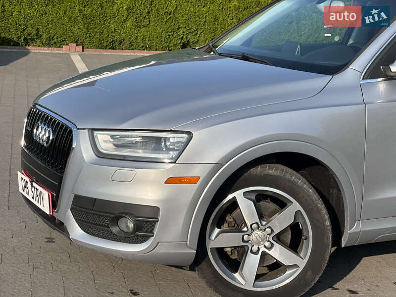 Позашляховик / Кросовер Audi Q3 2014 в Стрию