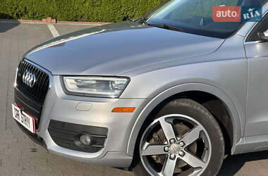 Внедорожник / Кроссовер Audi Q3 2014 в 