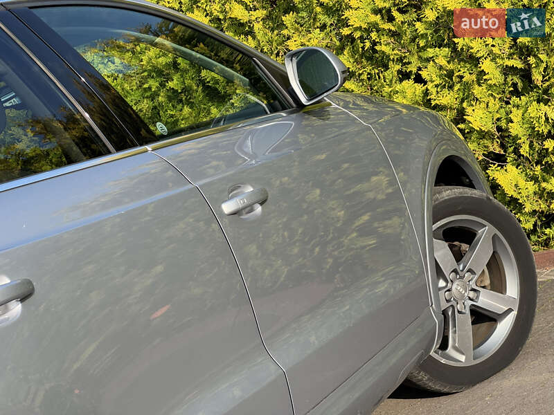 Позашляховик / Кросовер Audi Q3 2014 в Стрию