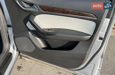 Внедорожник / Кроссовер Audi Q3 2014 в 