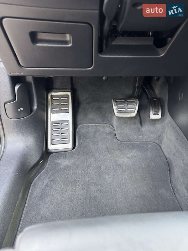 Внедорожник / Кроссовер Audi Q3 2021 в Одессе