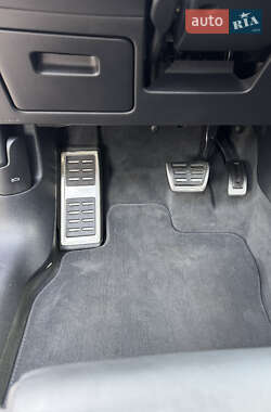 Внедорожник / Кроссовер Audi Q3 2021 в 
