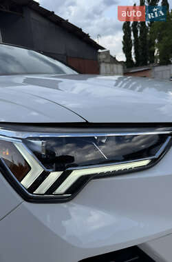 Внедорожник / Кроссовер Audi Q3 2021 в 