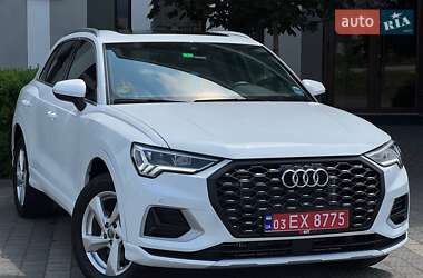 Внедорожник / Кроссовер Audi Q3 2020 в 