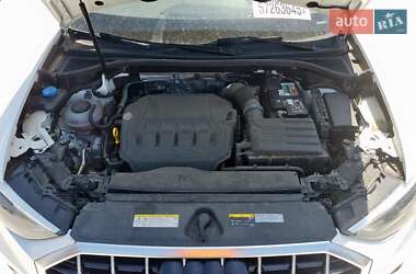 Внедорожник / Кроссовер Audi Q3 2020 в 