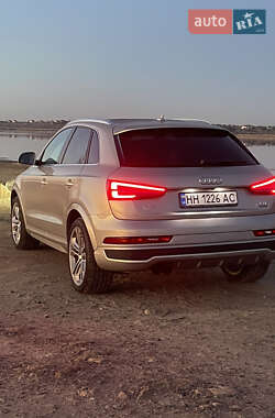 Внедорожник / Кроссовер Audi Q3 2016 в 
