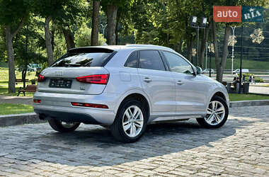 Внедорожник / Кроссовер Audi Q3 2016 в 