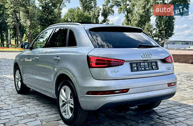 Внедорожник / Кроссовер Audi Q3 2016 в 