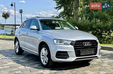 Внедорожник / Кроссовер Audi Q3 2016 в 