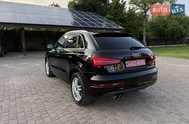 Внедорожник / Кроссовер Audi Q3 2016 в 