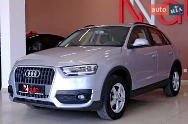 Внедорожник / Кроссовер Audi Q3 2015 в 