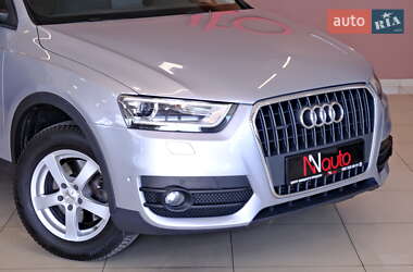 Внедорожник / Кроссовер Audi Q3 2015 в 