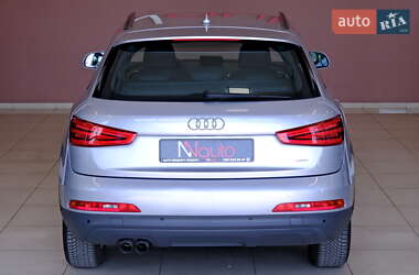 Внедорожник / Кроссовер Audi Q3 2015 в 