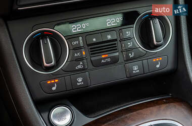 Внедорожник / Кроссовер Audi Q3 2017 в 