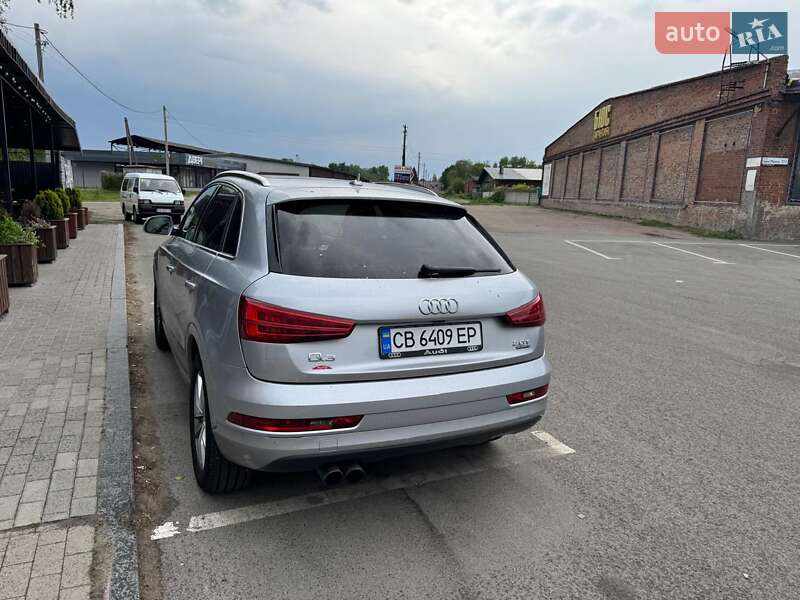 Внедорожник / Кроссовер Audi Q3 2016 в 