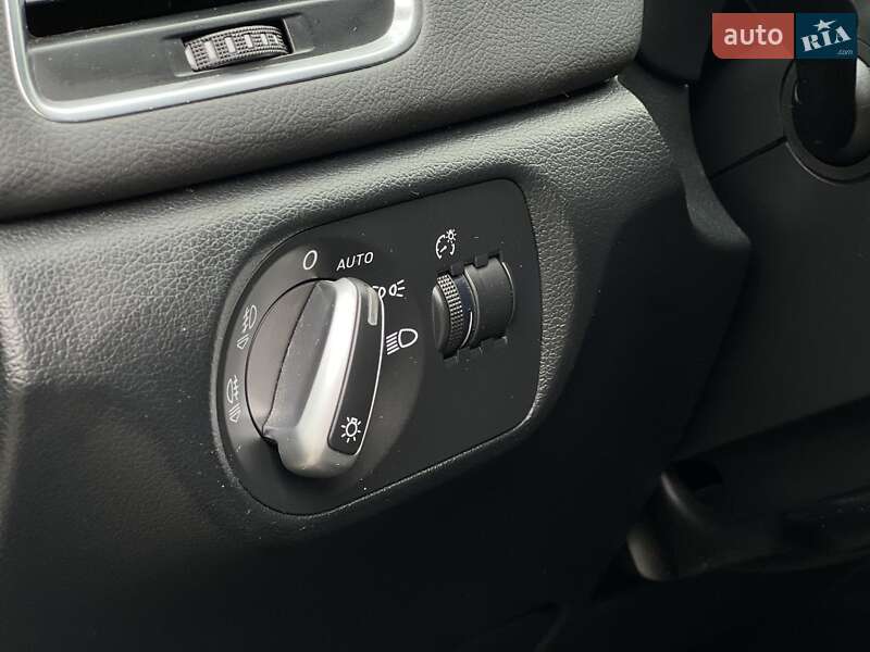 Внедорожник / Кроссовер Audi Q3 2012 в Львове фото 8 Внедорожник / Кроссовер Audi Q3 2012 в Львове