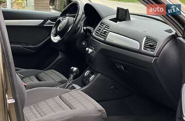 Внедорожник / Кроссовер Audi Q3 2012 в 