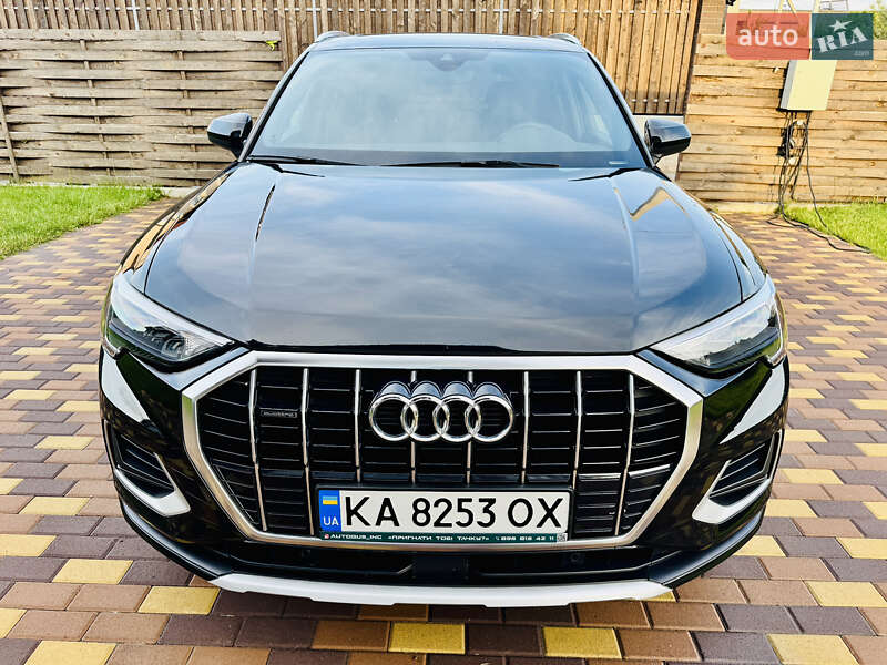 Audi Q3 2021