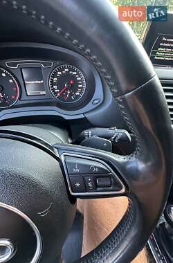 Внедорожник / Кроссовер Audi Q3 2014 в 