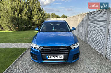 Внедорожник / Кроссовер Audi Q3 2016 в Днепре