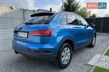Позашляховик / Кросовер Audi Q3 2016 в Дніпрі
