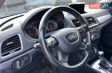 Позашляховик / Кросовер Audi Q3 2016 в Дніпрі