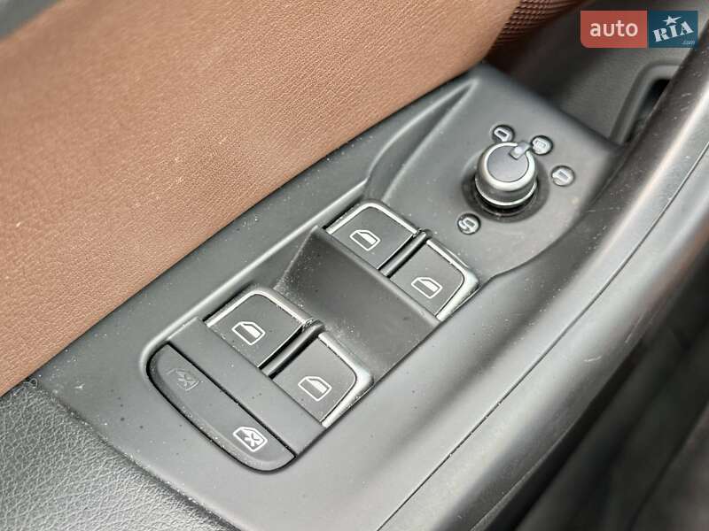 Внедорожник / Кроссовер Audi Q3 2018 в Харькове