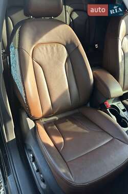 Внедорожник / Кроссовер Audi Q3 2016 в 