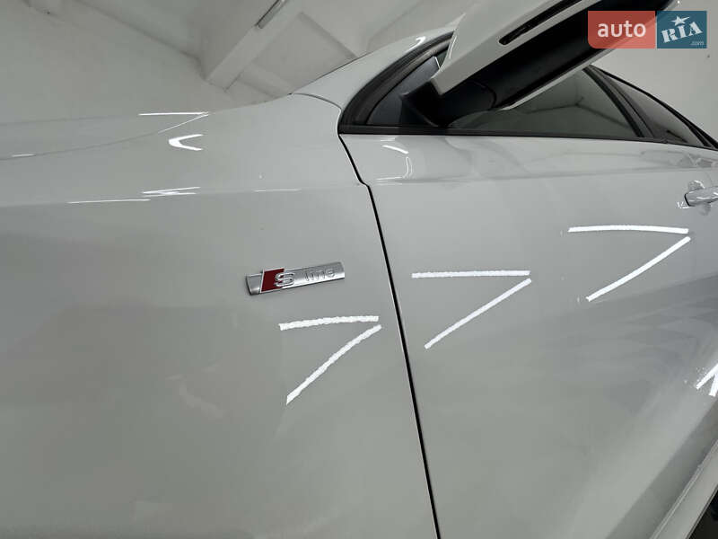 Внедорожник / Кроссовер Audi Q3 2018 в Трускавце