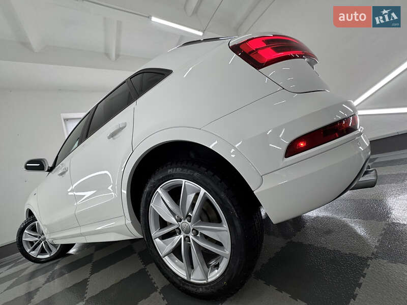Внедорожник / Кроссовер Audi Q3 2018 в Трускавце