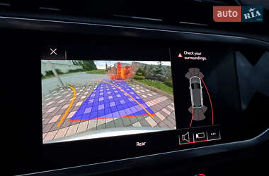 Внедорожник / Кроссовер Audi Q3 2019 в 