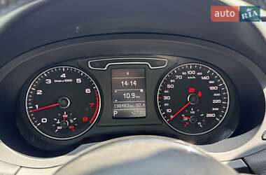 Внедорожник / Кроссовер Audi Q3 2015 в 