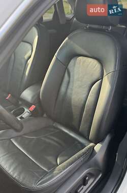 Внедорожник / Кроссовер Audi Q3 2015 в 