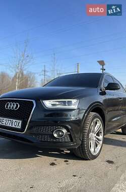 Внедорожник / Кроссовер Audi Q3 2014 в 