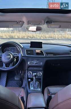 Внедорожник / Кроссовер Audi Q3 2014 в 