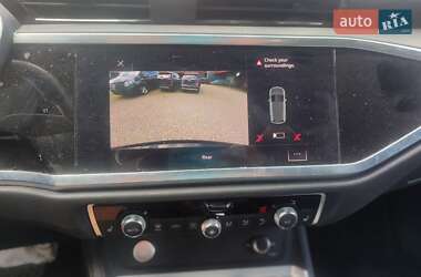 Внедорожник / Кроссовер Audi Q3 2019 в 