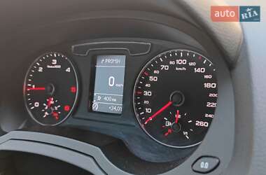 Внедорожник / Кроссовер Audi Q3 2012 в 