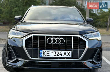 Внедорожник / Кроссовер Audi Q3 2023 в Каменском