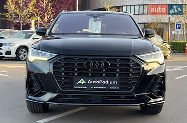 Внедорожник / Кроссовер Audi Q3 2019 в 